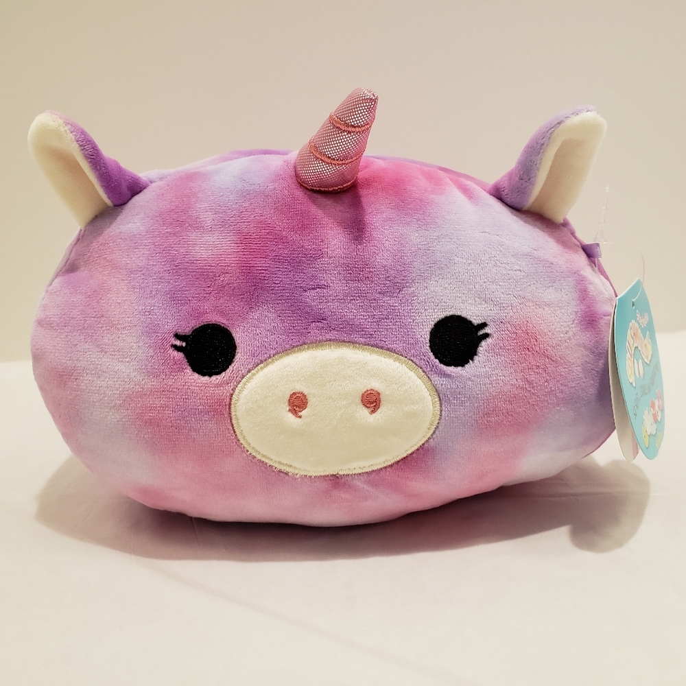Squishmallows Lola The Unicorn Take-along size.8"